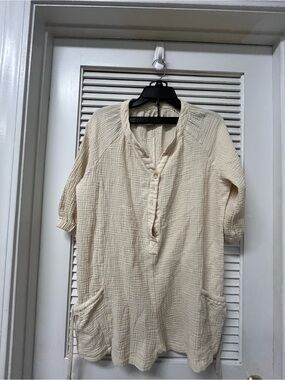 Unbranded large Cream Textured Button-Neck  romper